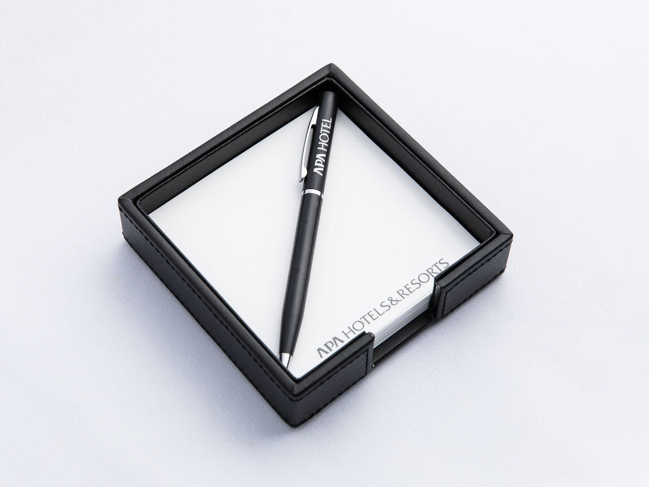 ปากกาลูกลื่น, สมุดบันทึก