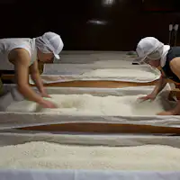 โรงกลั่นสาเกเท็นเรียว