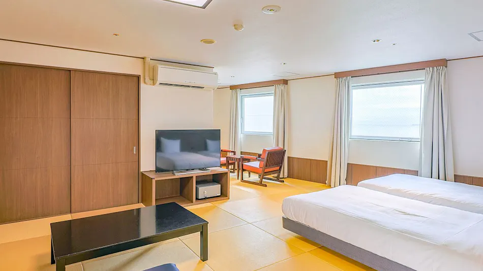 Ooedo Onsen Monogatari Premium Atami
