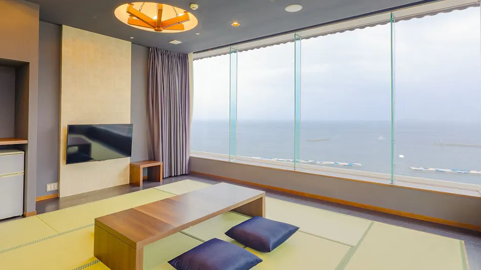 Ooedo Onsen Monogatari Premium Atami