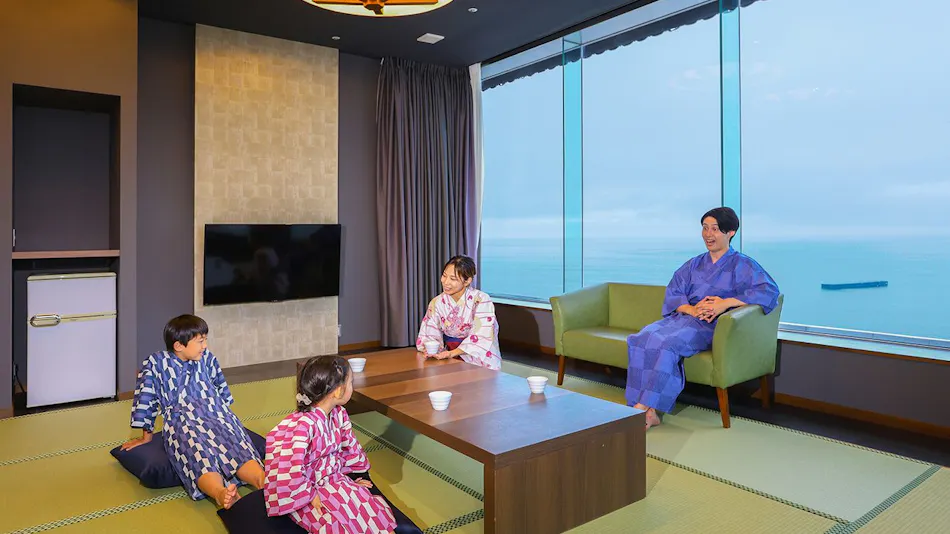 Ooedo Onsen Monogatari Premium Atami