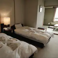 วิวเทือกเขาแอลป์เหนือ 3 ท่าน ห้องพักแบบญี่ปุ่นและตะวันตก