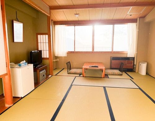 北アルプスビュー 5名部屋