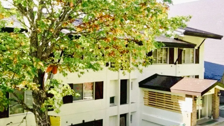 Nishihappo Onsen Hotel