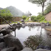 บ่อน้ำพุร้อนกลางแจ้ง (1)