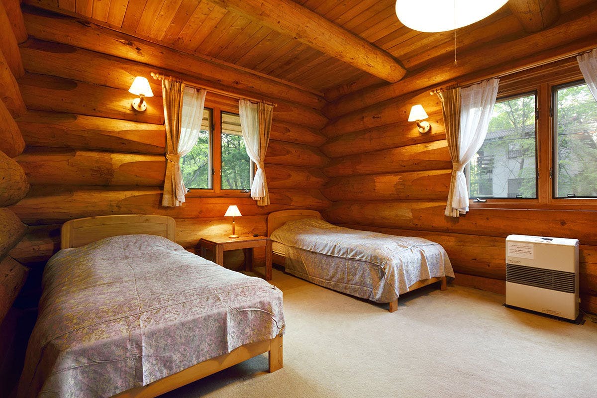 Karuizawa Rental Log Cottage Urube Village
