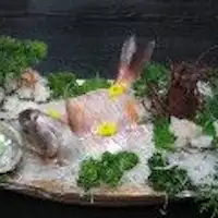 - กุ้งมังกรญี่ปุ่น・ปลาไท - อาหารชุดปลาตามฤดูกาล