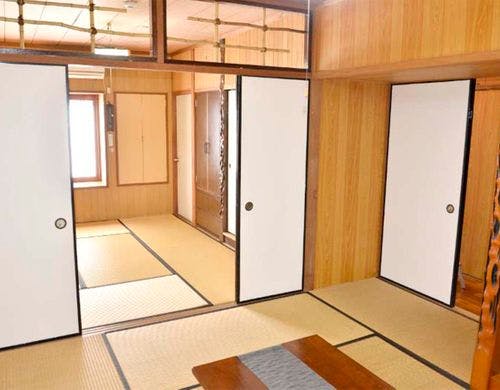 ・【和室】お布団は6枚組ご用意があります