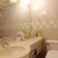 ห้องพักเตียงคู่พร้อมห้องน้ำในตัว