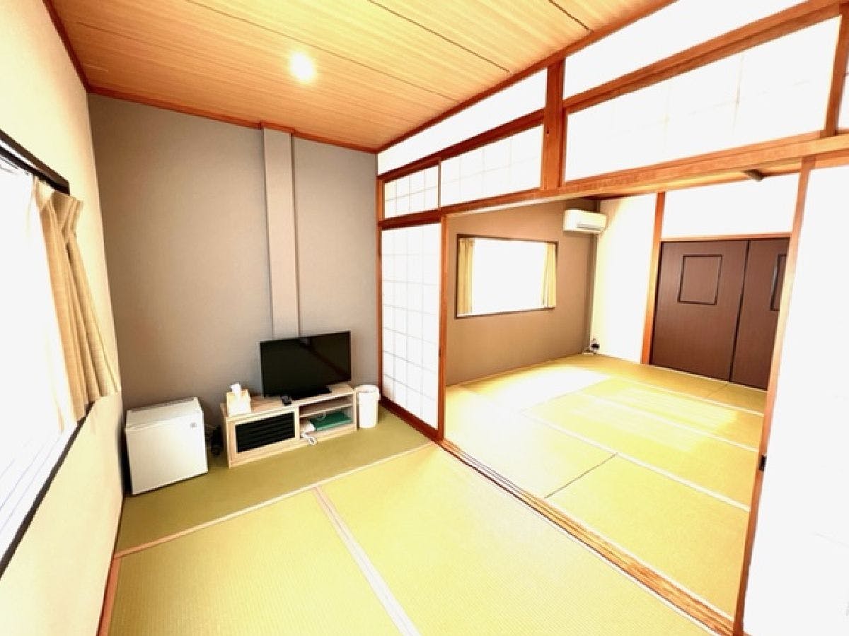 Four Seasons Yunogo