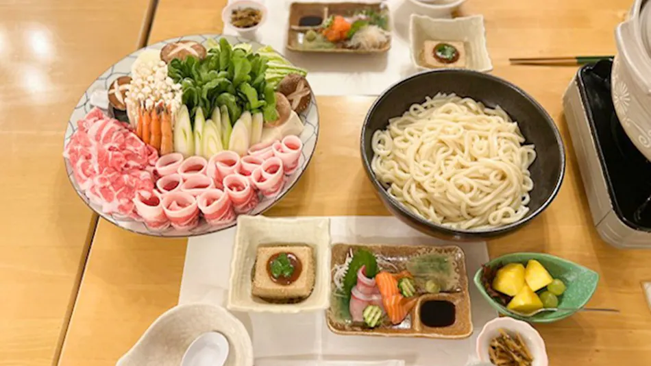 Four Seasons Yunogo