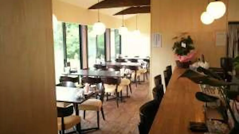Inn Cafe Rental Kozemon