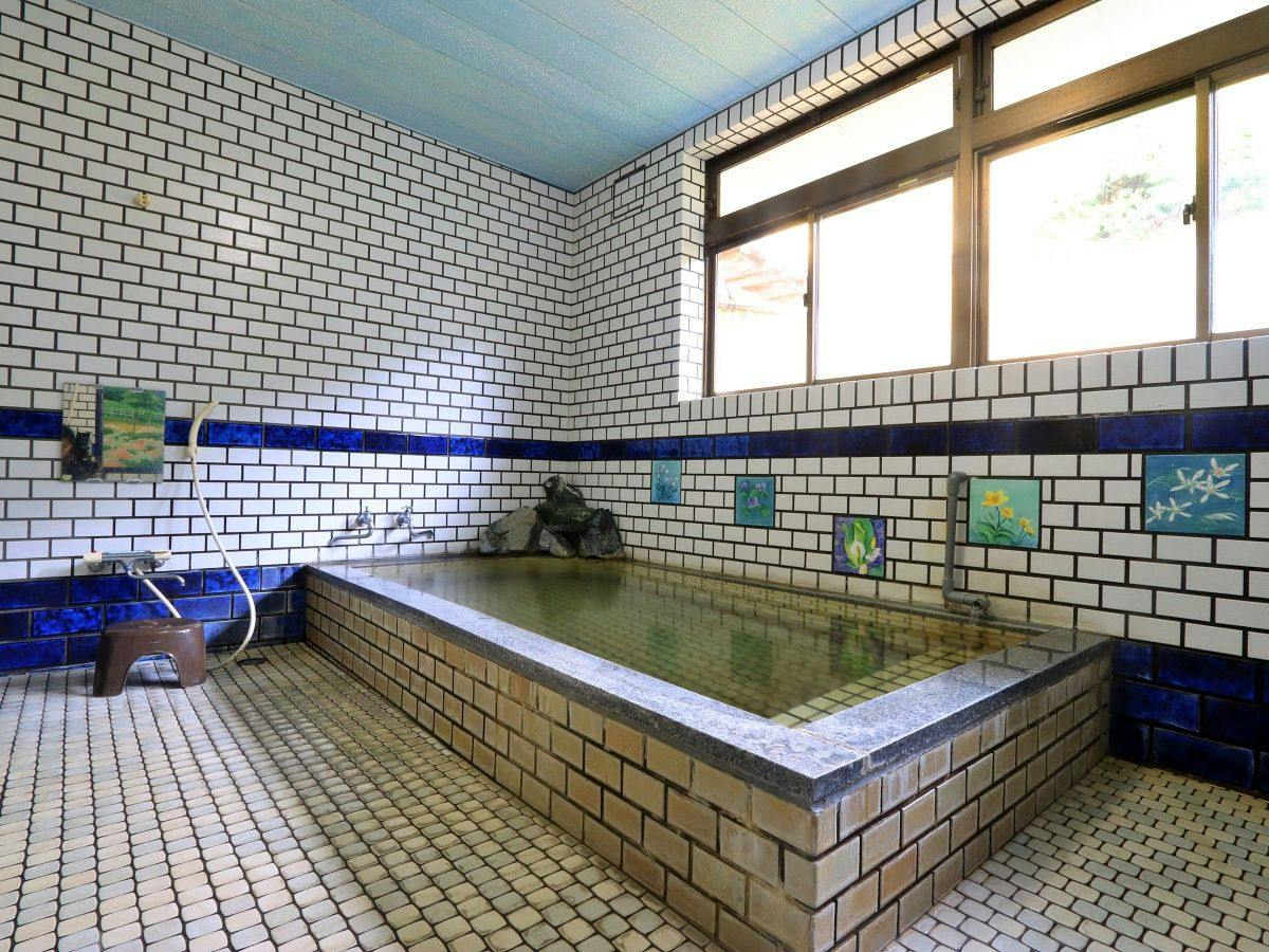 Hanasaki Onsen Yoshiya Inn