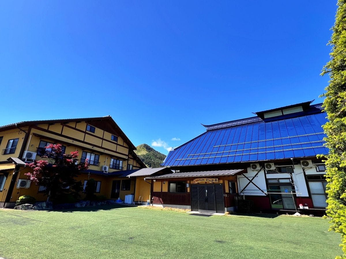Hanasaki Onsen Yoshiya Inn