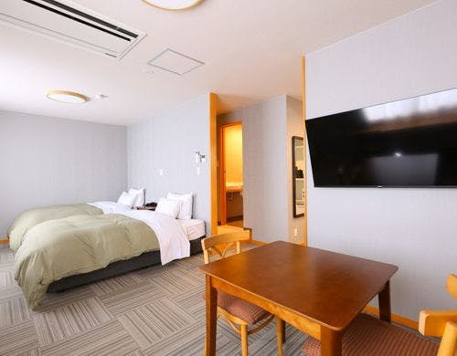 ラージツイン洋風 2～4名／禁煙