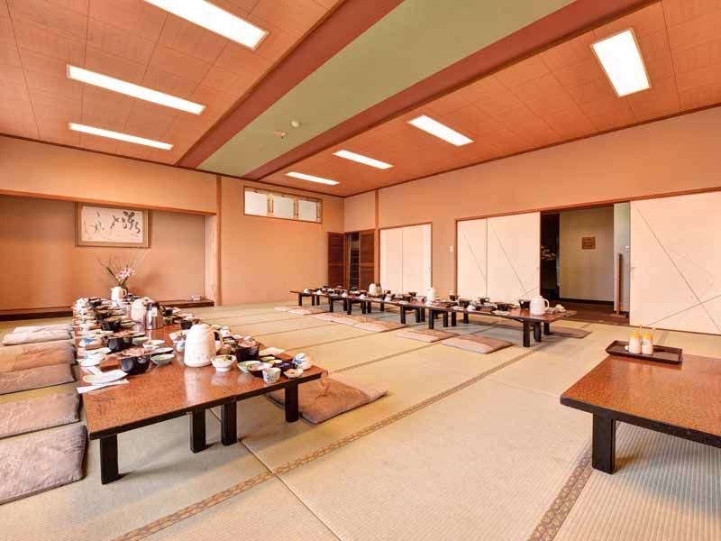 Takumi Tourist Hotel