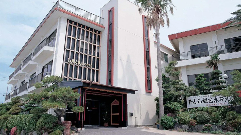 Takumi Tourist Hotel