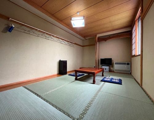 和室8畳　ご夫婦におすすめのお部屋です
