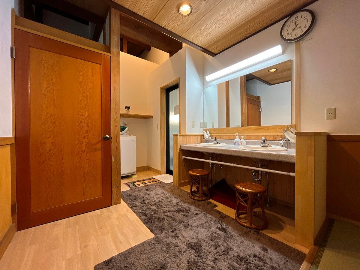 ห้องเปลี่ยนเสื้อผ้า