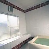 มีห้องน้ำสองห้อง