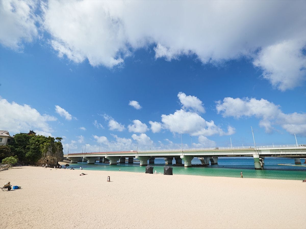 หาดนามิโนะอุเอะ