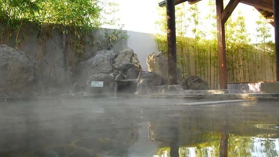 Shichijo Onsen Dome