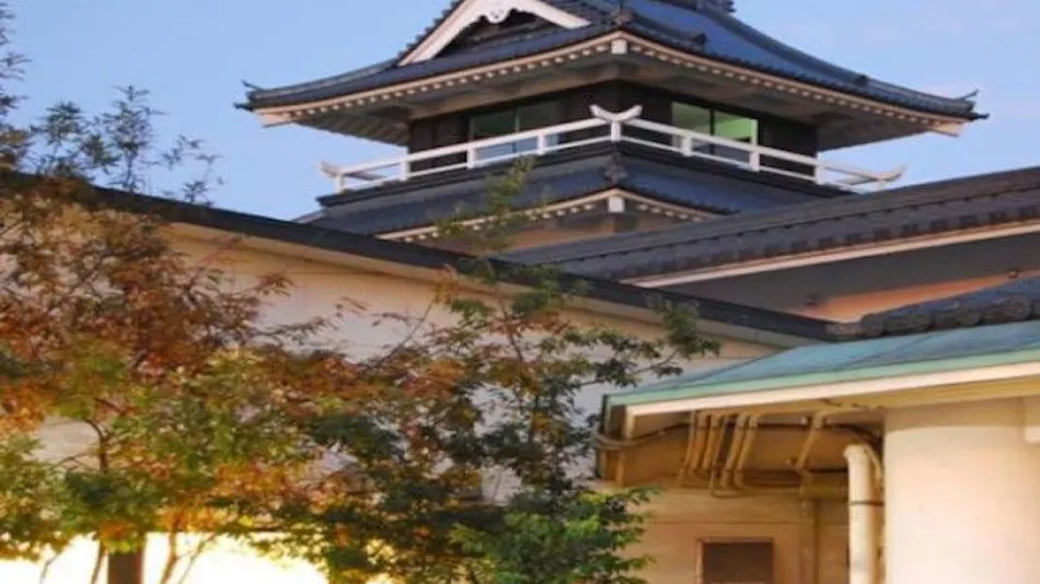 Shichijo Onsen Dome