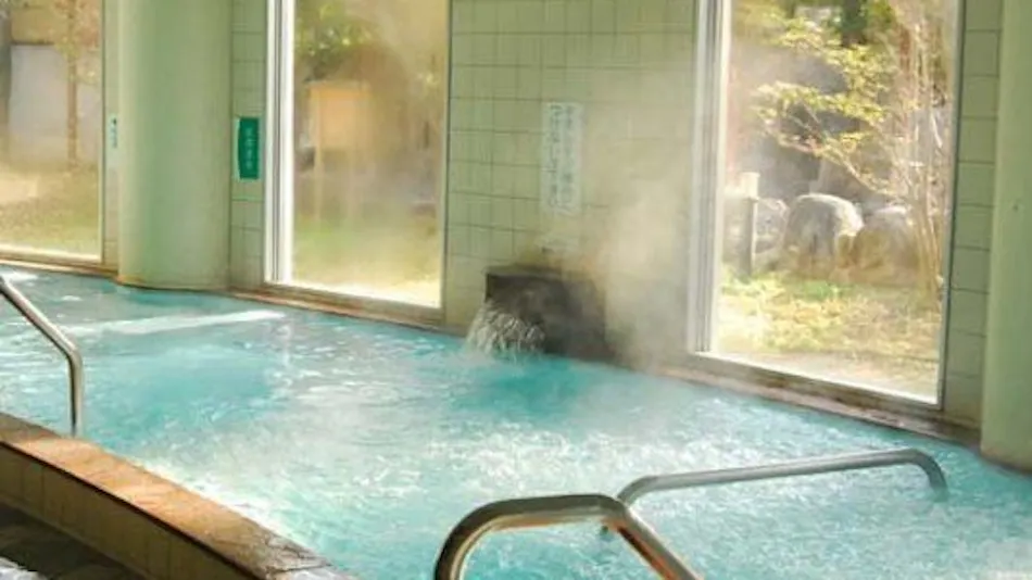 Shichijo Onsen Dome