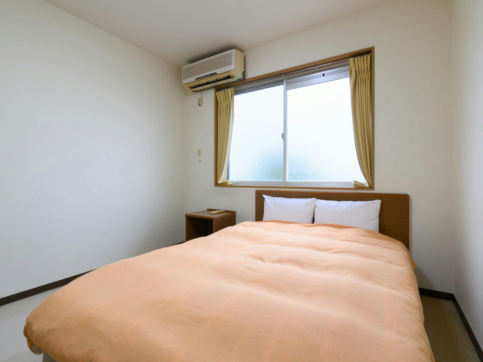 【ปลอดบุหรี่】ห้องเตียงคู่