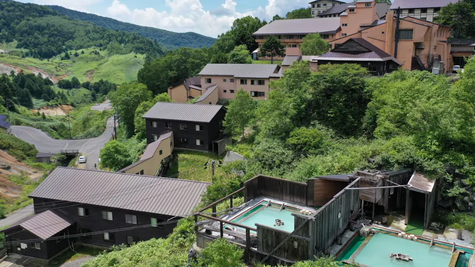 Manza Onsen Nisshinkan