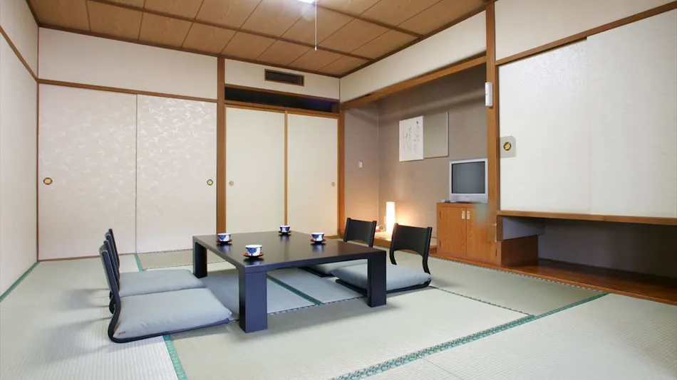 Manza Onsen Nisshinkan