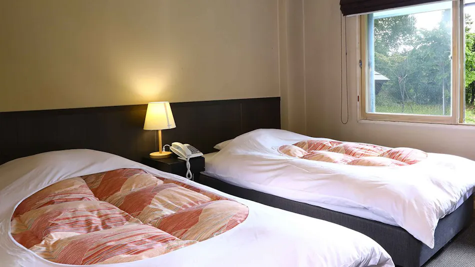 Manza Onsen Nisshinkan