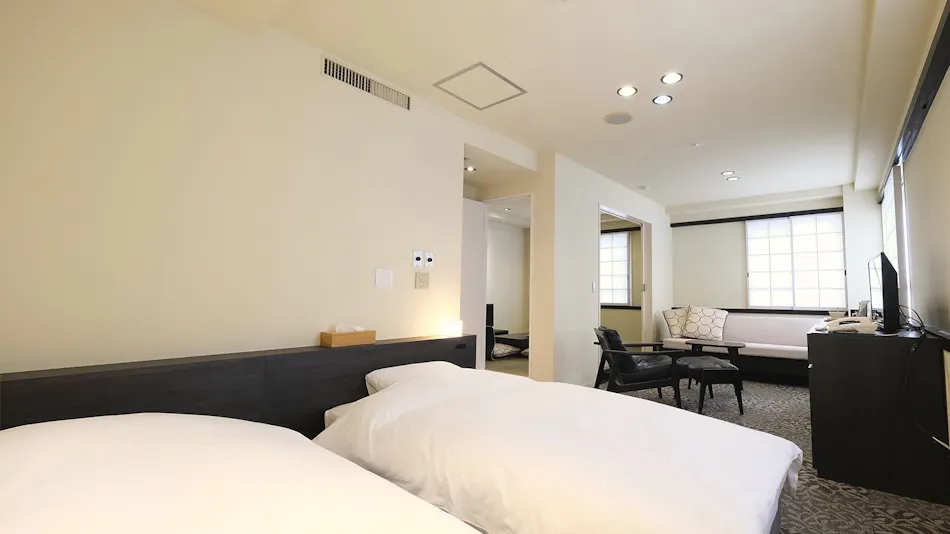 Manza Onsen Nisshinkan