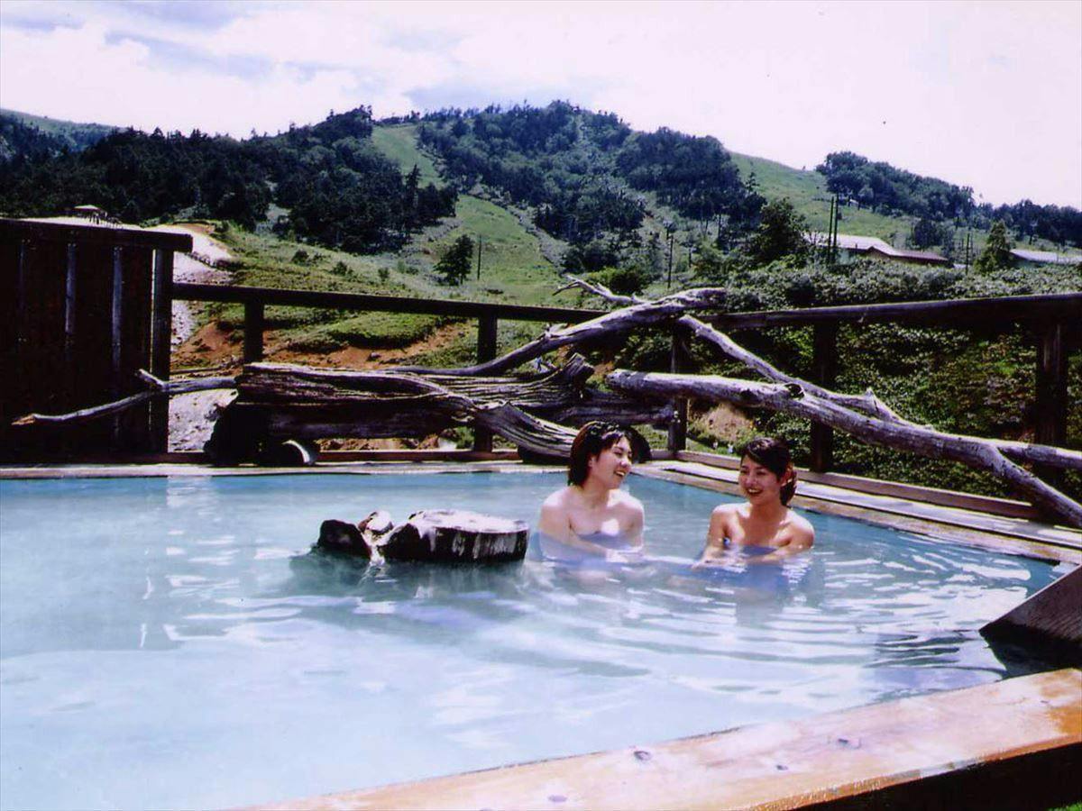 Manza Onsen Nisshinkan