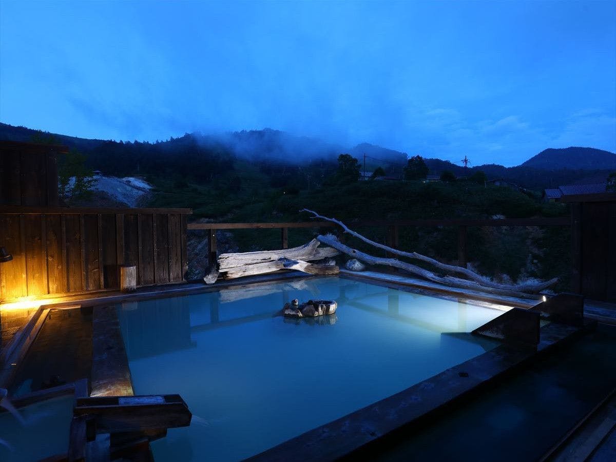 Manza Onsen Nisshinkan
