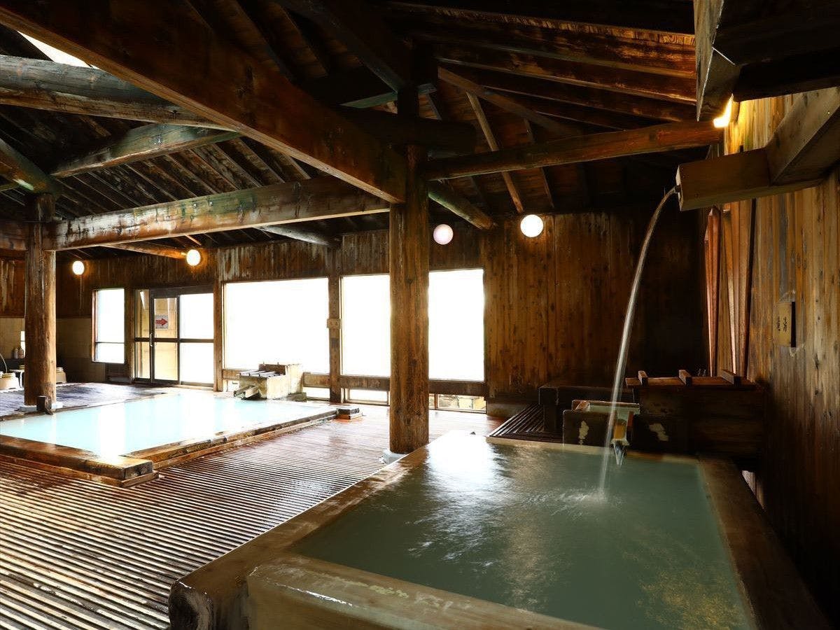 Manza Onsen Nisshinkan