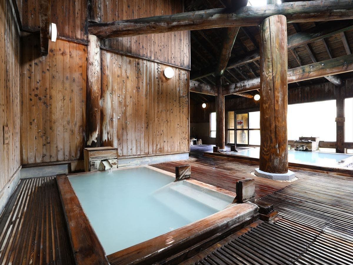 Manza Onsen Nisshinkan