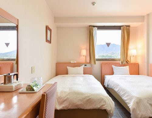 ツイン一例（＊客室の指定はできません)