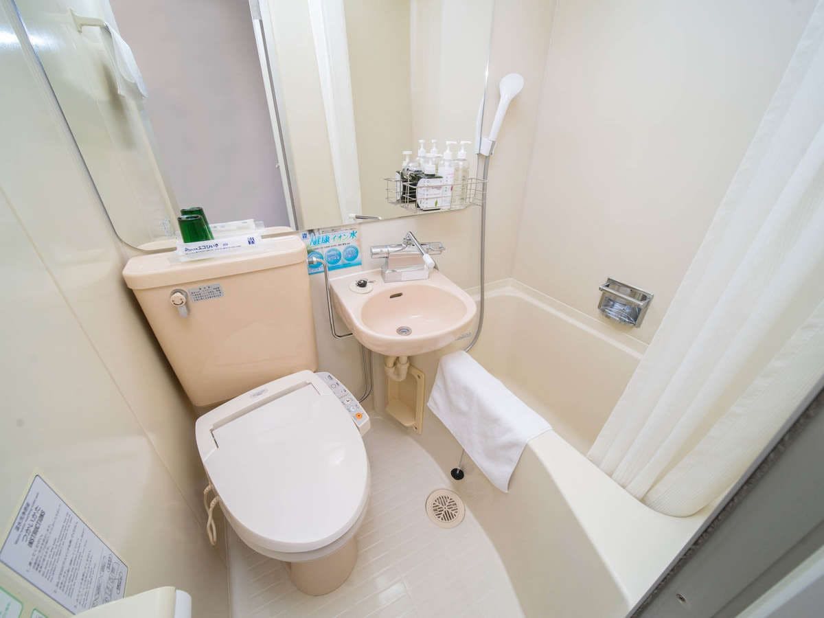 ห้องพักทุกห้องมีห้องน้ำในตัว