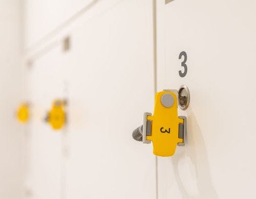 鍵つきロッカーで安心♪