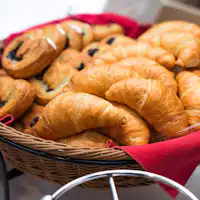 กลิ่นหอมที่เพิ่งทำเสร็จใหม่ ๆ ชวนหลงใหล