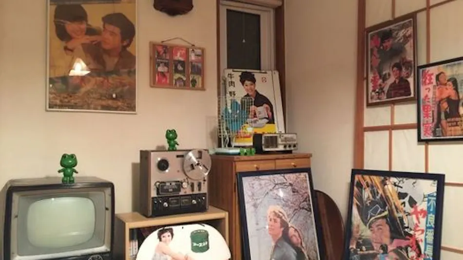 Radio's Traditional House Permel for Over 50s Only