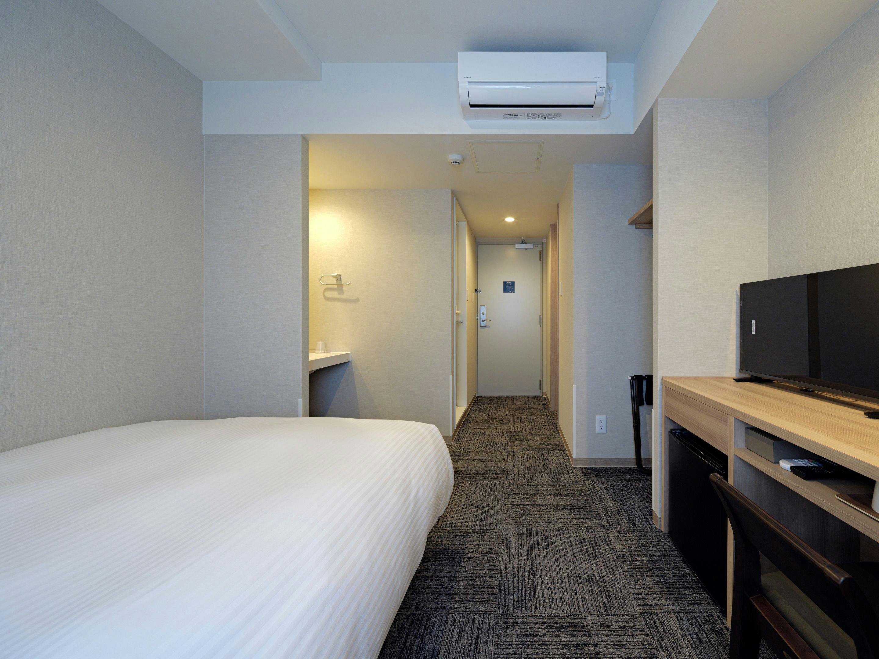 a. Suehiro Hotel