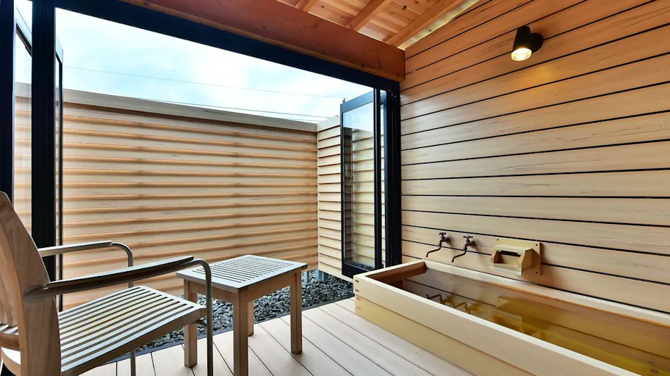 Shibu no Yu: An Inn with Free-Flowing Hot Spring Source