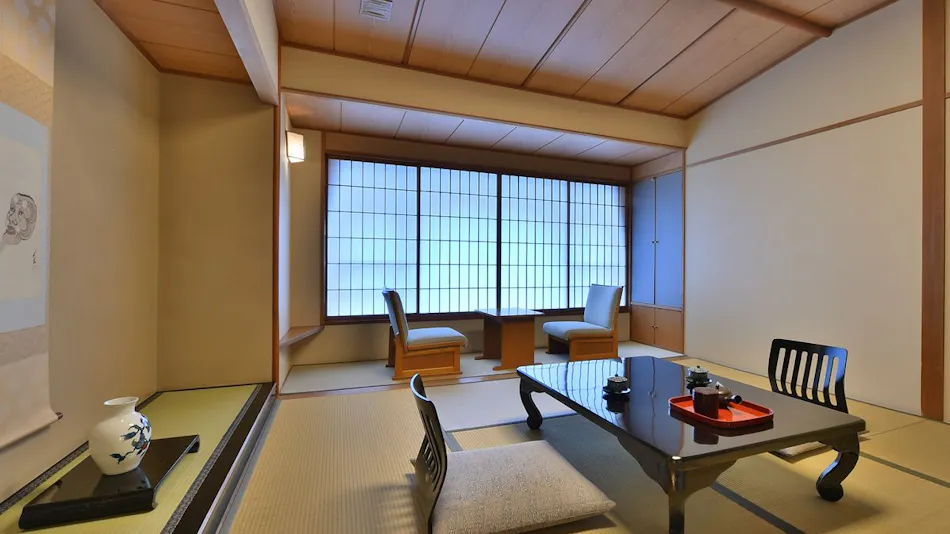 Shibu no Yu: An Inn with Free-Flowing Hot Spring Source
