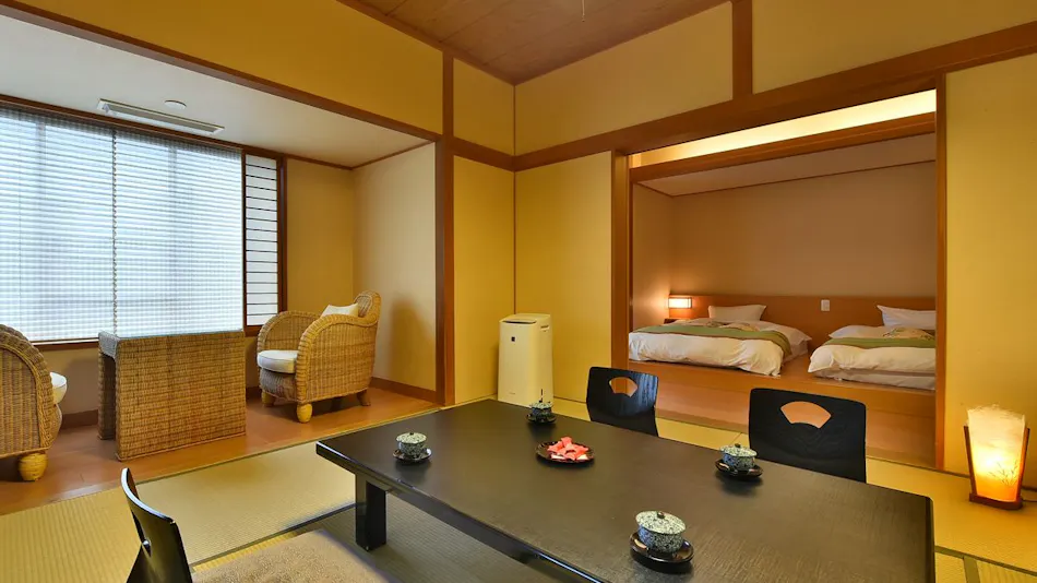 Shibu no Yu: An Inn with Free-Flowing Hot Spring Source