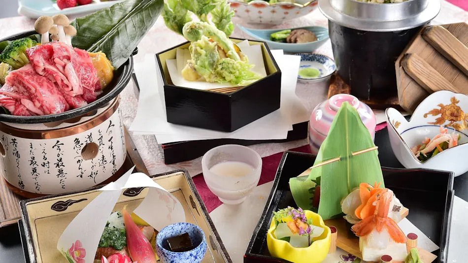 Shibu no Yu: An Inn with Free-Flowing Hot Spring Source