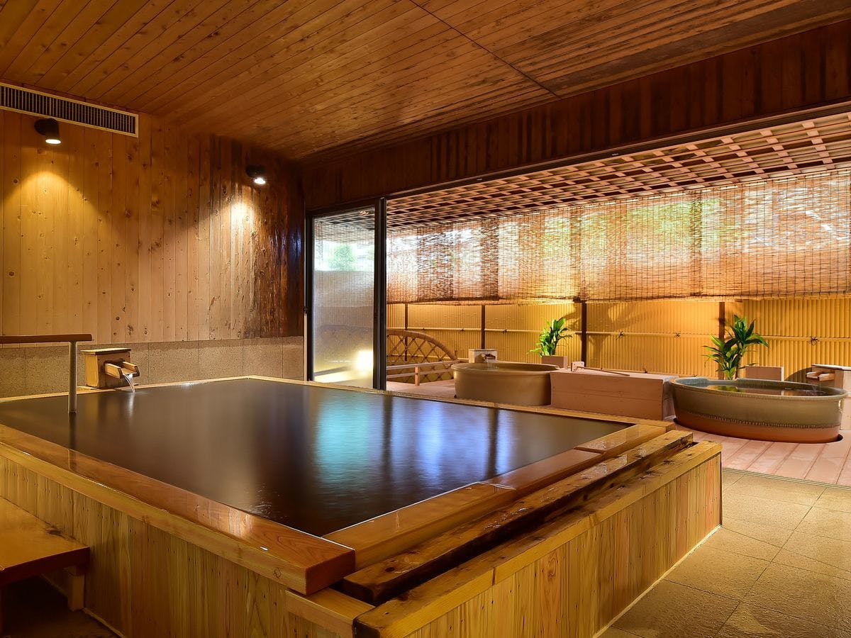 Shibu no Yu: An Inn with Free-Flowing Hot Spring Source