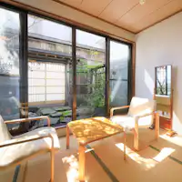 ระเบียงกว้าง 4 เสื่อทาทามิ