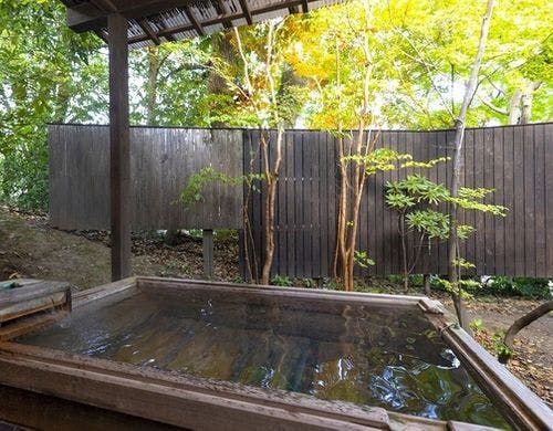 露天風呂＋半露天風呂付き離れ和洋室